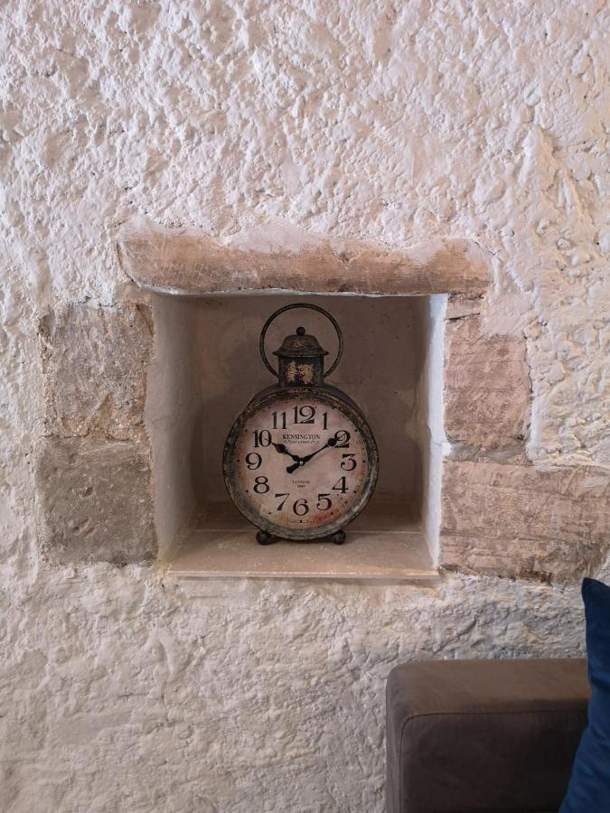 Au Clos Des Anges Saint-Jean-de-Maruejols-et-Avejan Bagian luar foto