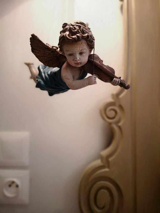 Au Clos Des Anges Saint-Jean-de-Maruejols-et-Avejan Bagian luar foto
